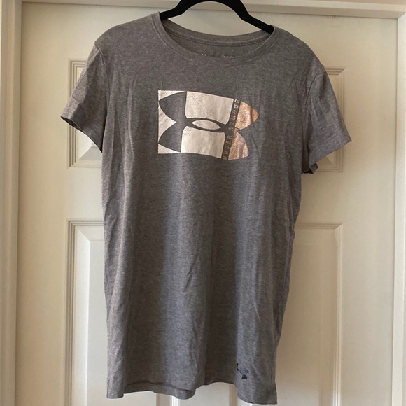Under Armour size small grey tee - Picture 1 of 2
